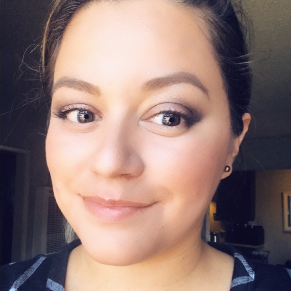 Meet your Posher, Belinda
